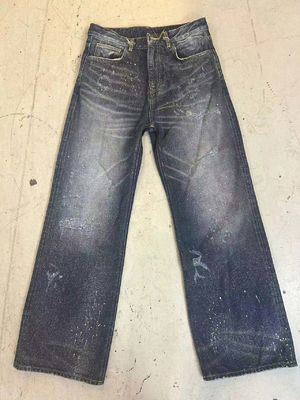 Vintage lấy cảm hứng từ sơn Splatter thiết kế Denim đáy cho một cái nhìn edgy táo bạo
