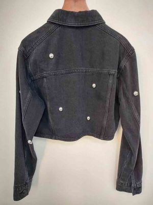 Vintage Elegance Cắt áo khoác denim Trendy Edgy Tìm kiếm các trang phục khác nhau